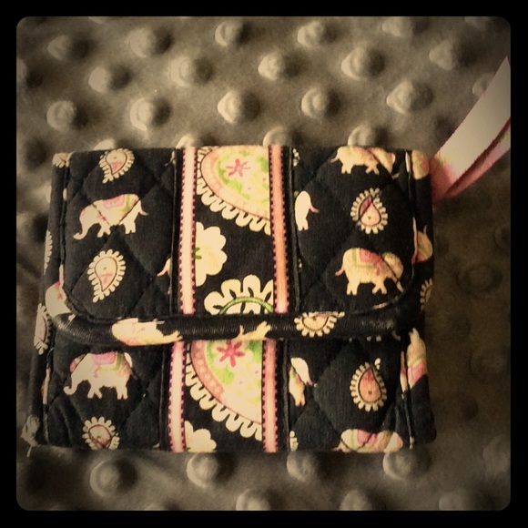 Vera Bradley Handbags - Vera Bradley Wallet